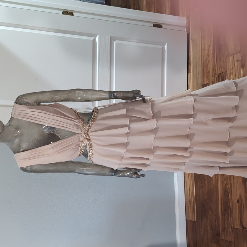 BCBG Maxazria Thassia Elegant Lined Layered Evening Gown Size 10 Nwt ❤️ - Picture 5 of 13